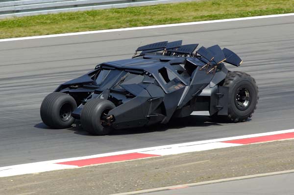 Batmobile (2005): Тумблер вкл.