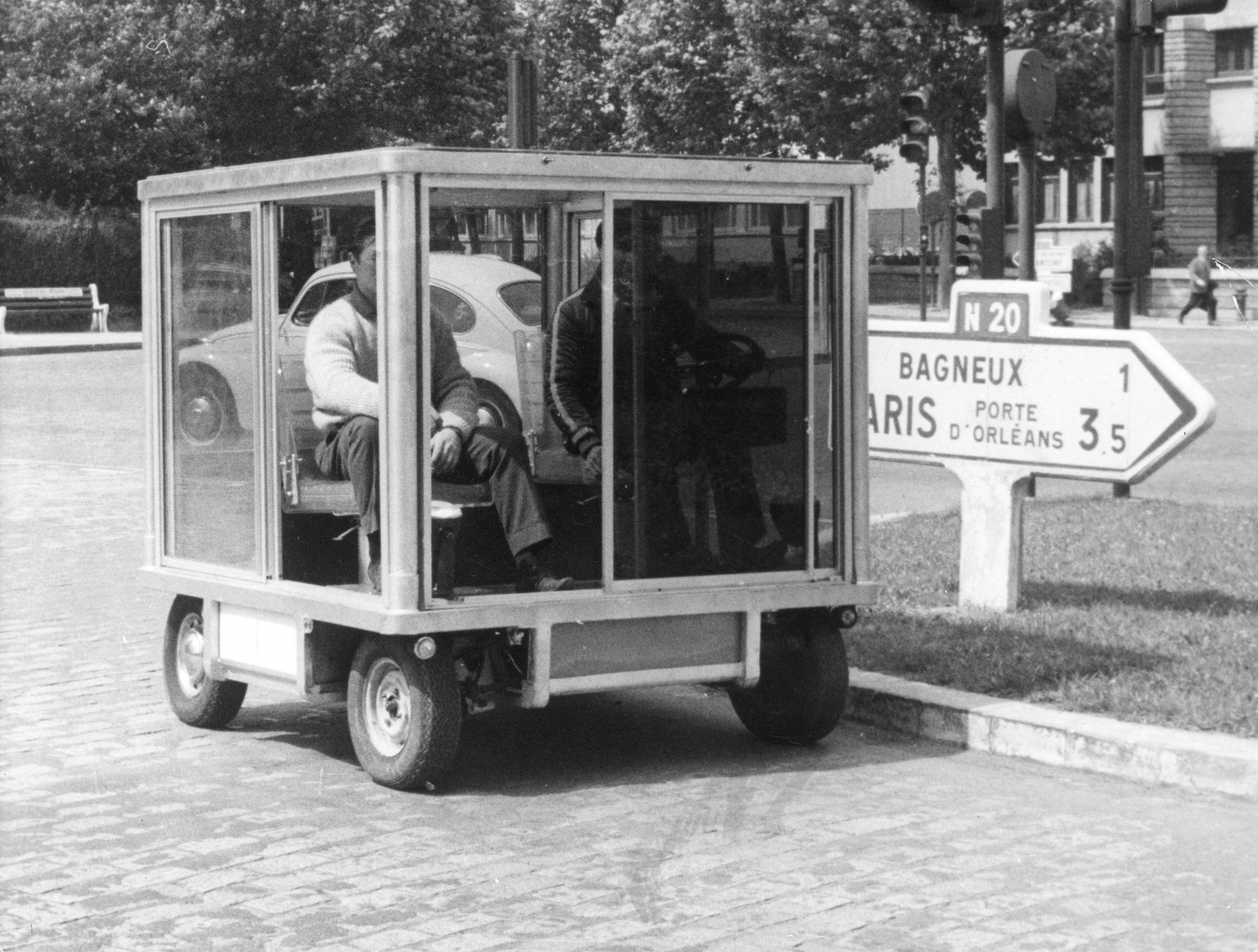 Quasar Unipower (1967-68): Куб на колесах