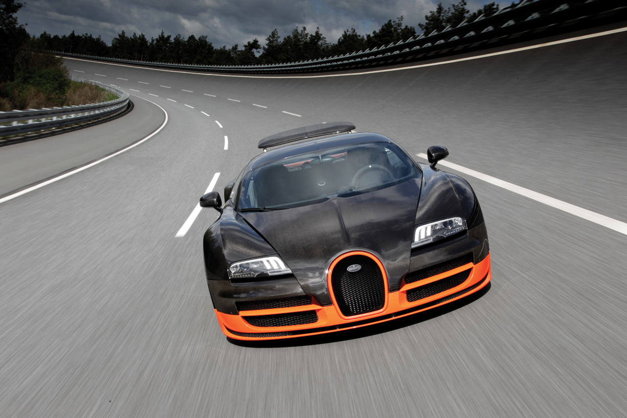 Bugatti Veyron 16.4 Super Sport (2010):  Рекорд скорости для серийных автомобилей