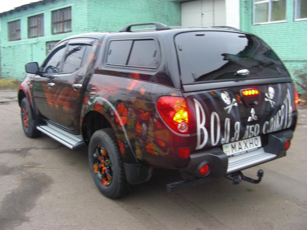 Mitsubishi L200: Мама Анархия
