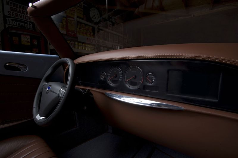 Volvo Caresto V8 Speedster (2007): хот-род на зависть американцам!