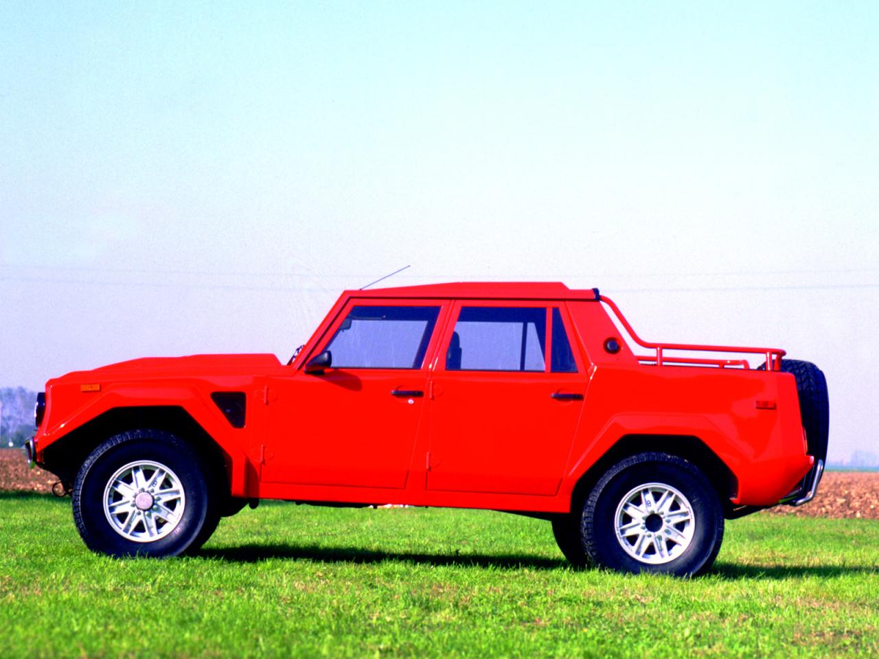 Lamborghini LM002 (1986-1993): Внедорожный «Ламбо»