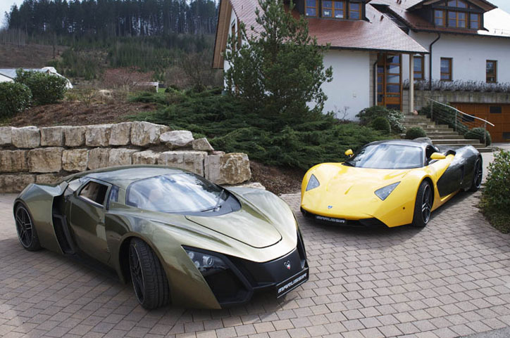 2010 Marussia b1