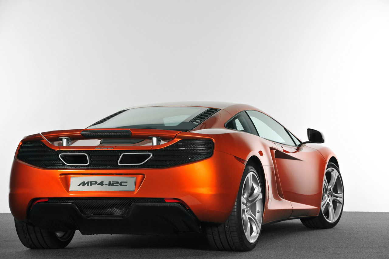 MCLAREN 12c Blue