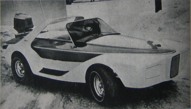 Evinrude Lakester designed by Brooks Stevens (1970)