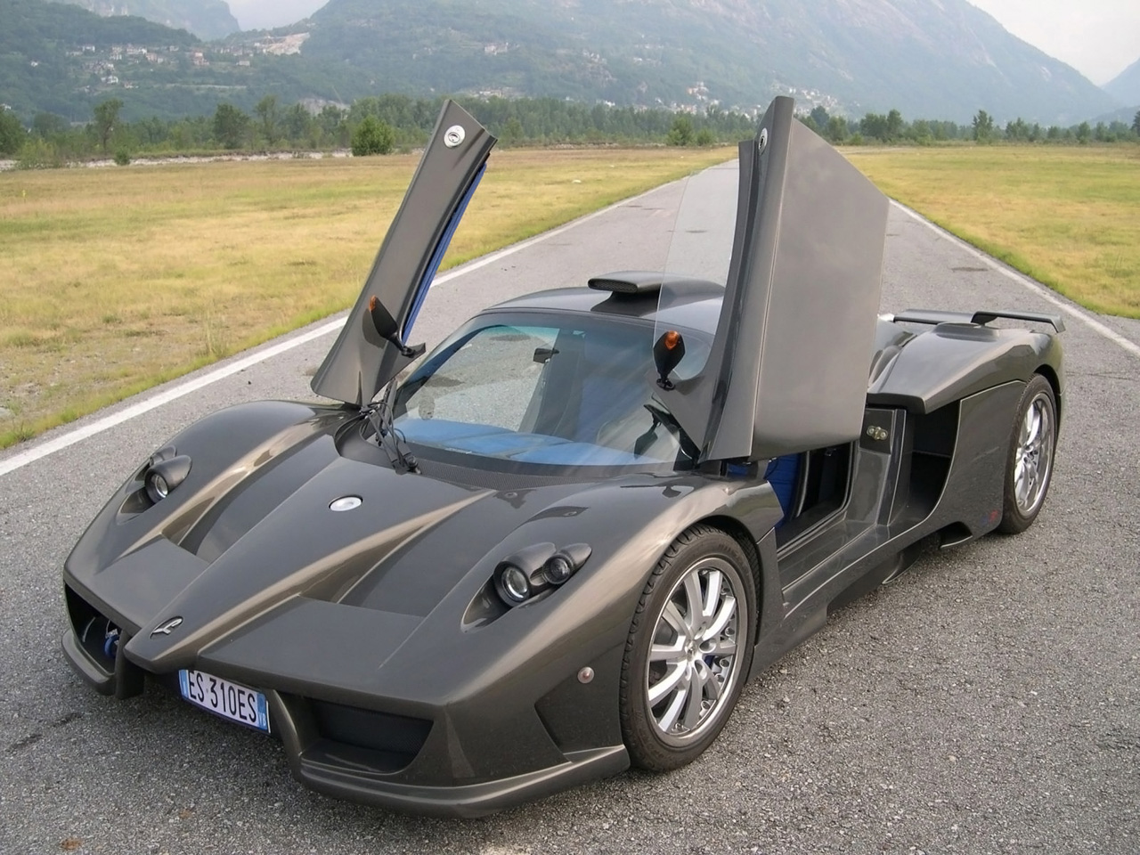 Simbol Lavazza GTX-R (2010): Ferrari Enzo для оригиналов