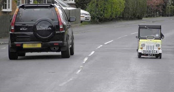 Perry Watkins' Wind up (2010): Самый маленький в мире автомобиль