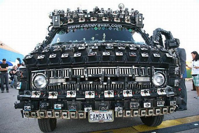Camera Van: Внимание, сейчас вылетят птички!