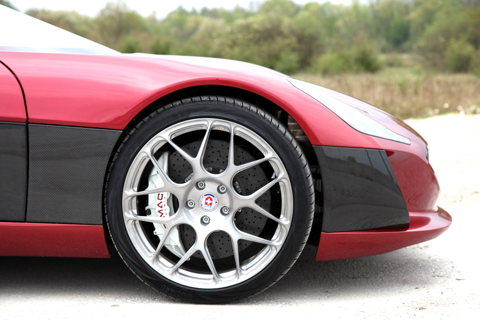 Rimac Concept One: Хорватский 1088-сильный электросуперкар