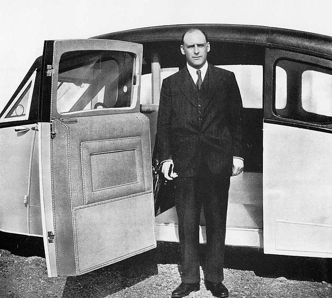 Sir Charles Dennistoune Burney