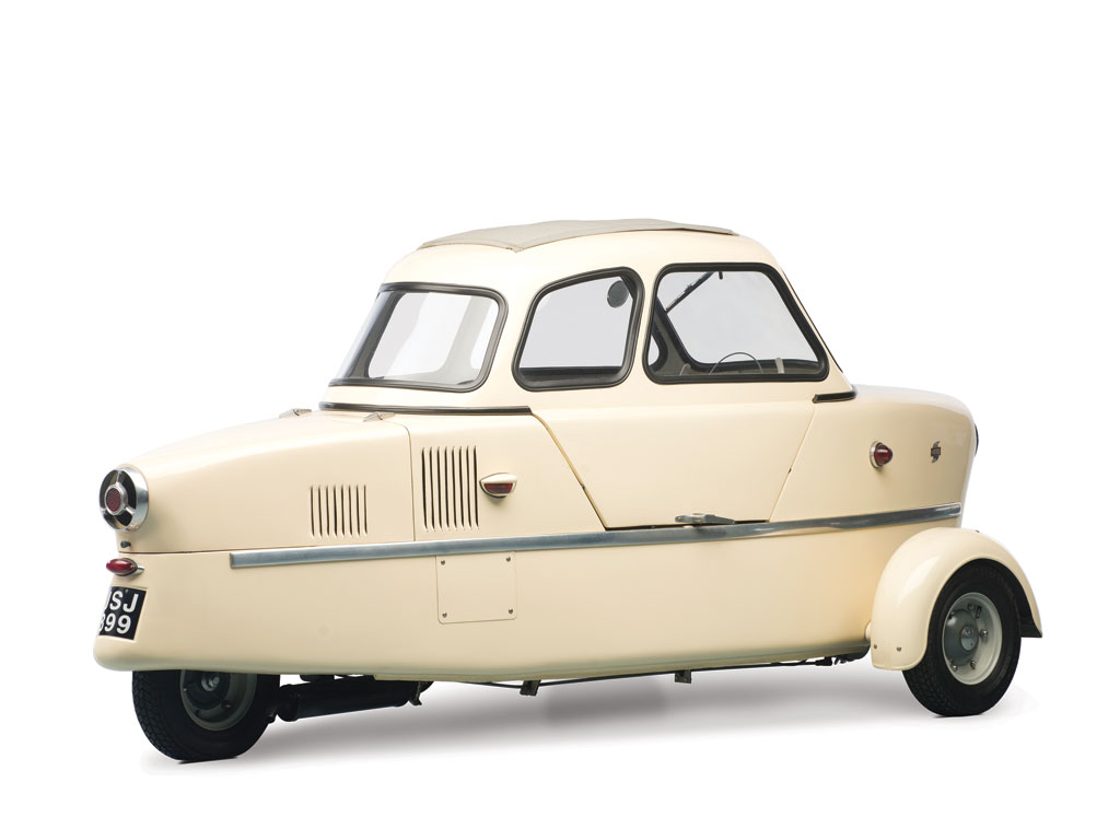 Inter 175A Berline (1955) - Photo: Darin Schnabel