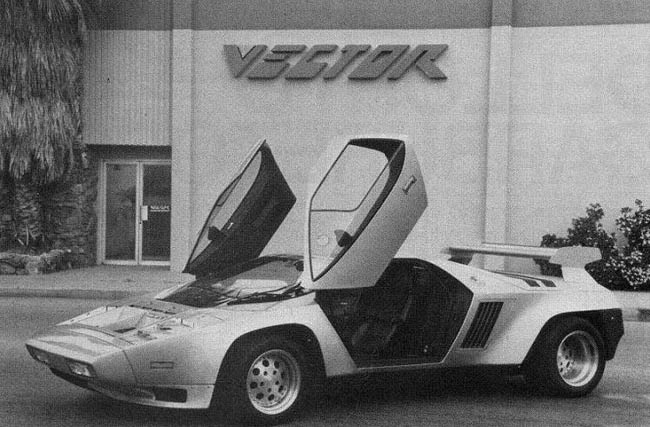 Vector W2 Twin Turbo, 1985-1986 - Серебристый, новая форма воздухозаборника в носовой части