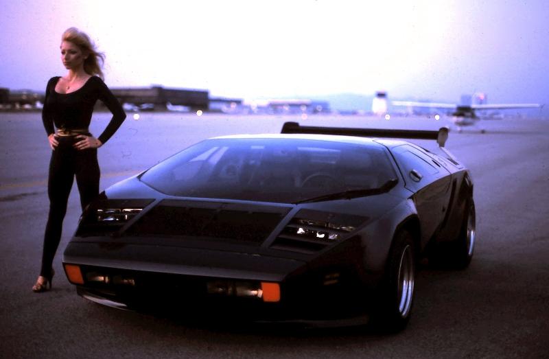 Vector W2 Twin Turbo, 1982