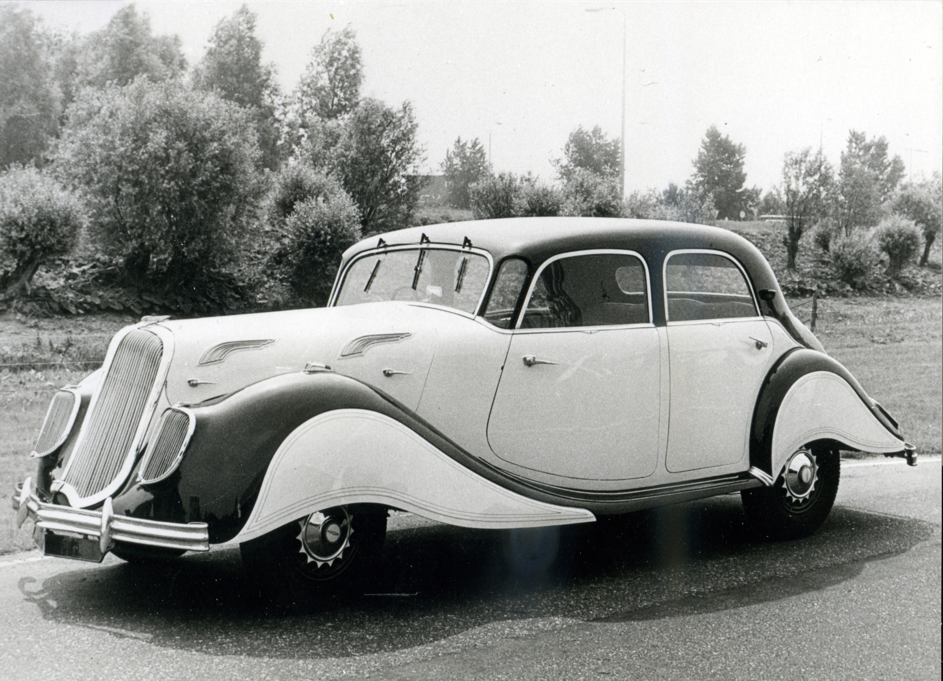 Panhard-Levassor Dynamic, 1936-38
