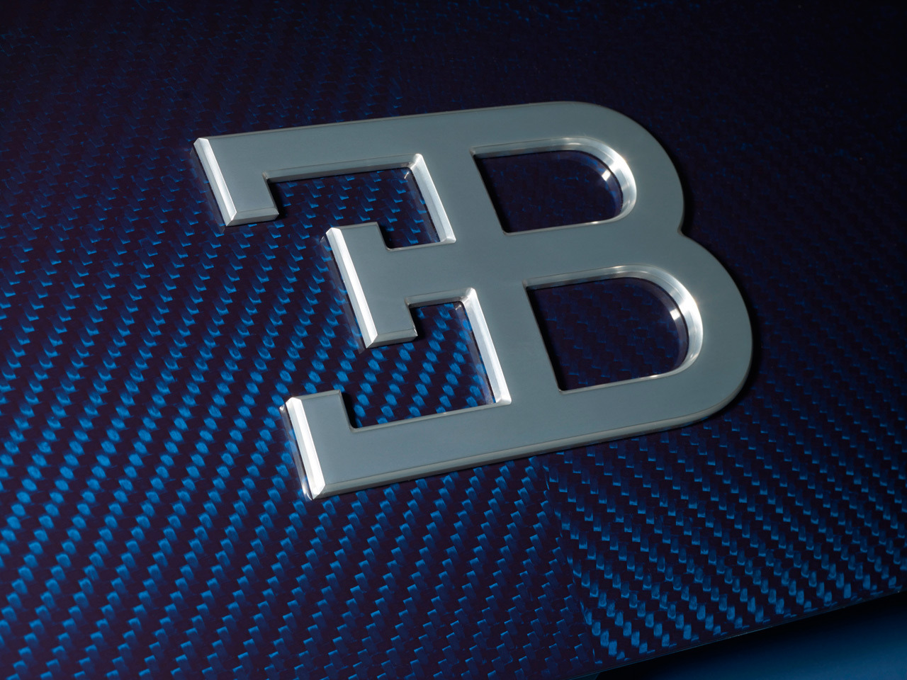 Bugatti Veyron 'Jean-Pierre Wimille' (2013) - EB Rear Logo