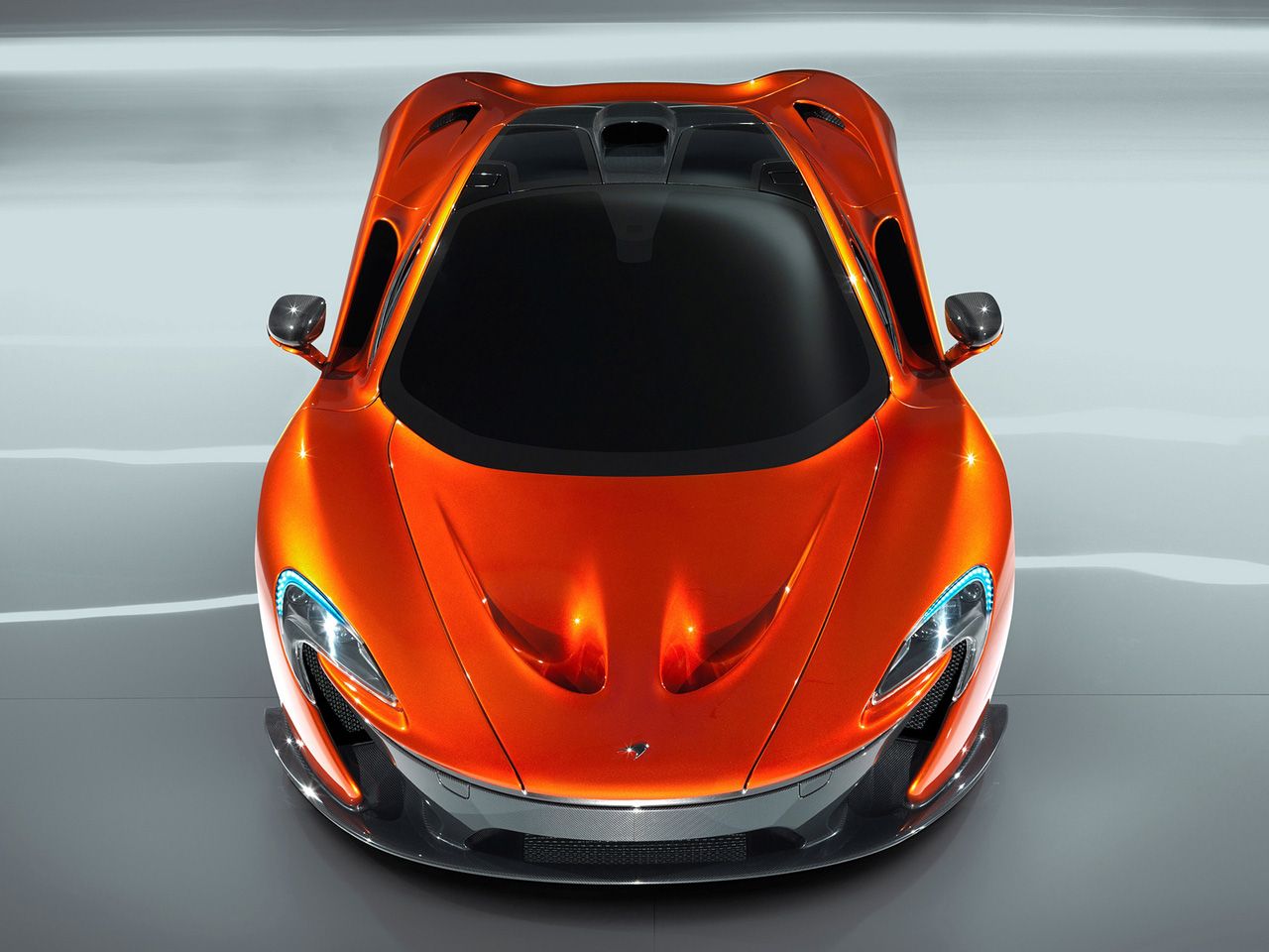 Макларен красный автомобиль