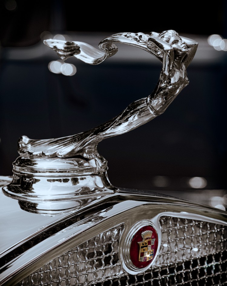 ‘Flowing Goddess’ – Cadillac V-16 Mascot (1930–32) – Photo: James W. Howe