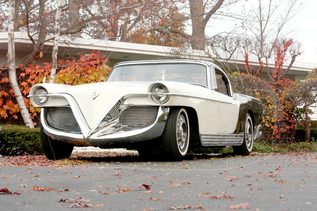 Cadillac “Die Valkyrie” by Brooks Stevens (1954)