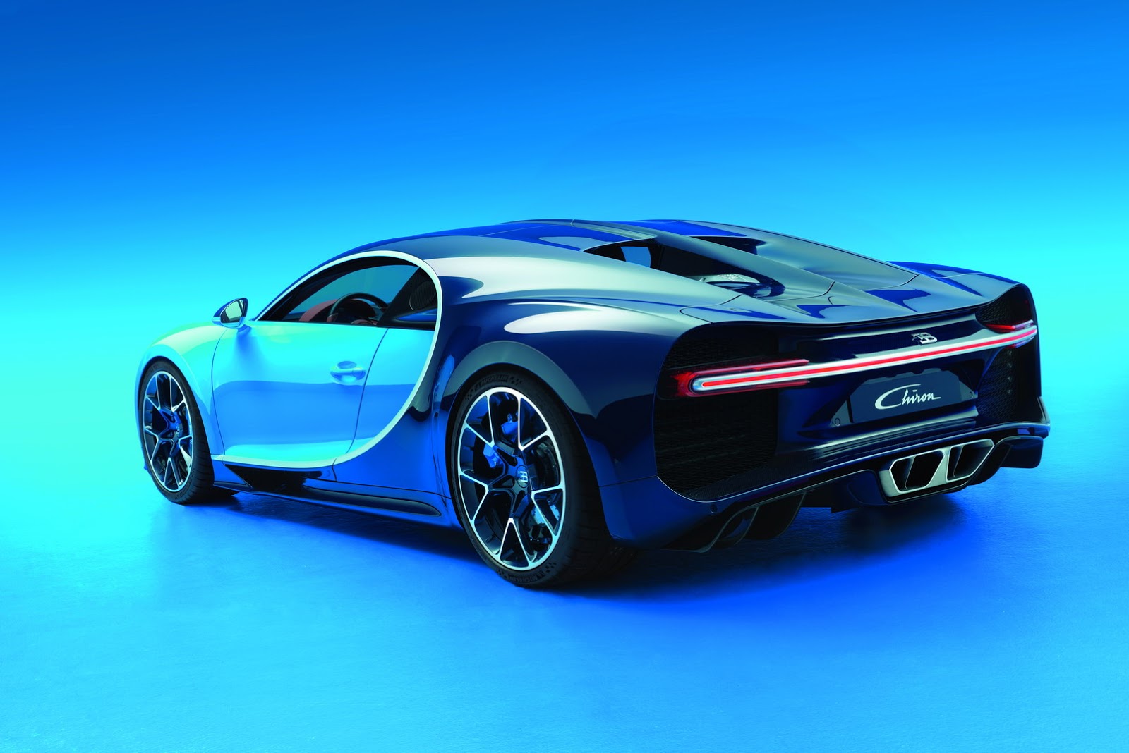 Bugatti Chiron (2016)