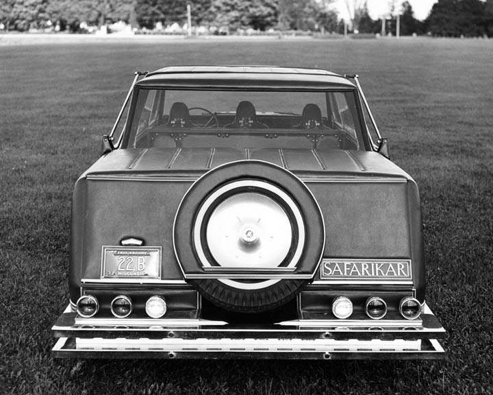 Mohs Safarikar (1972)