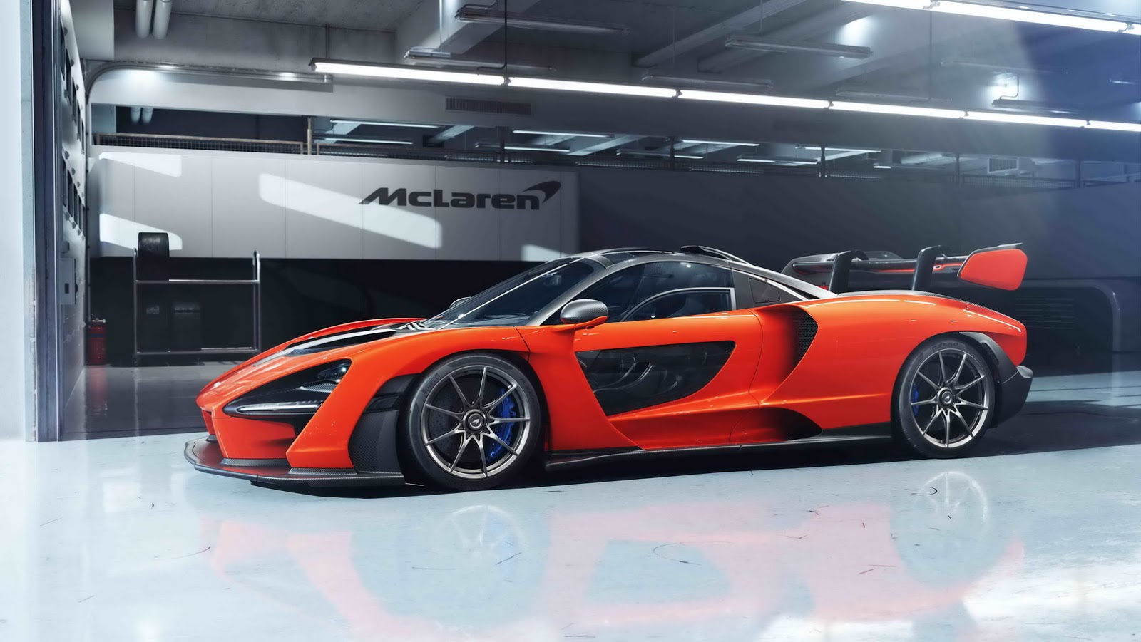 McLaren Senna (2017)