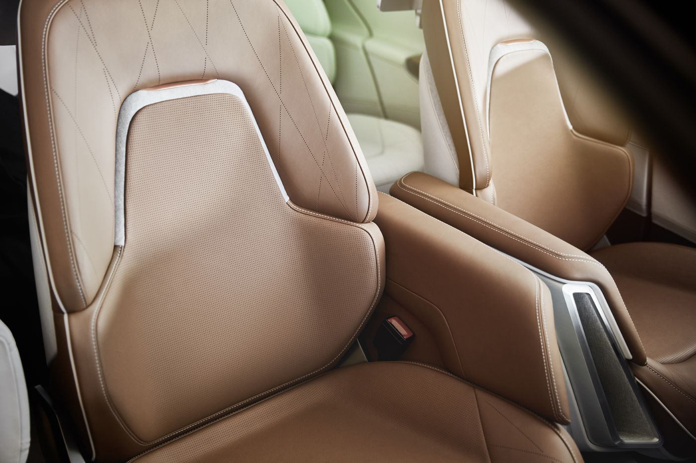 Byton M-Byte Concept (2018): Front Seats