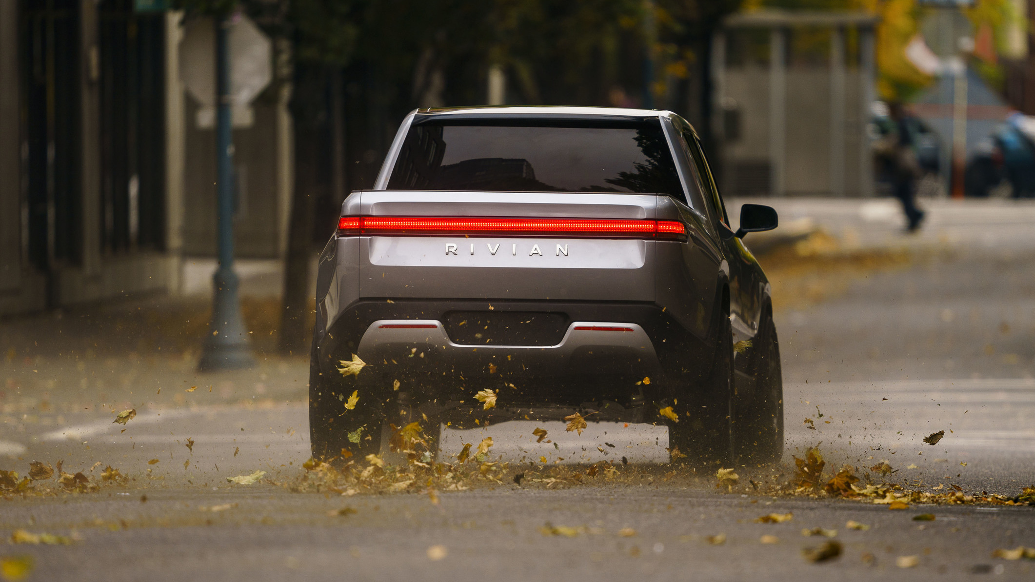 Rivian R1T (2021): Electric Pickup