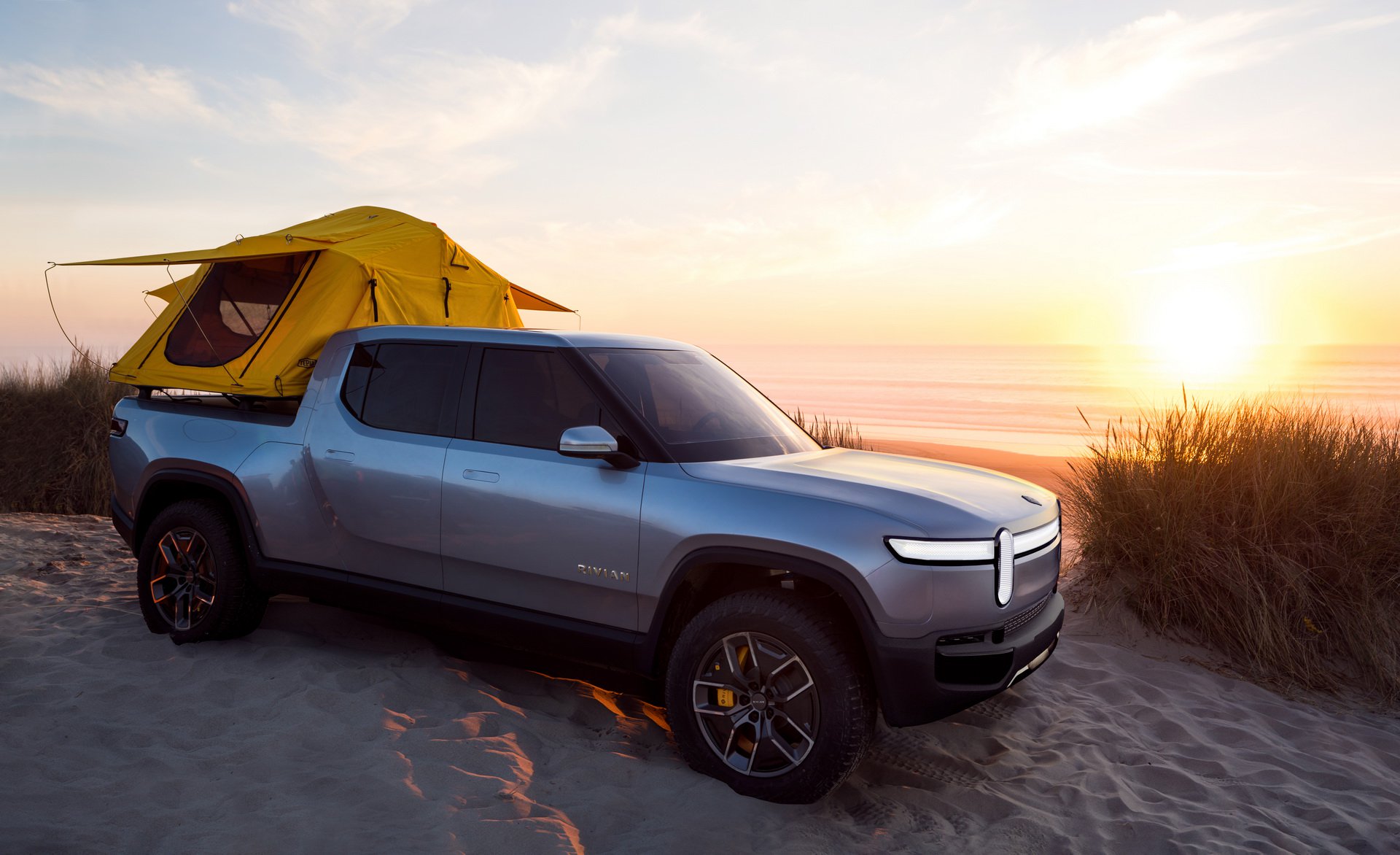 Rivian R1T (2021): Electric Pickup