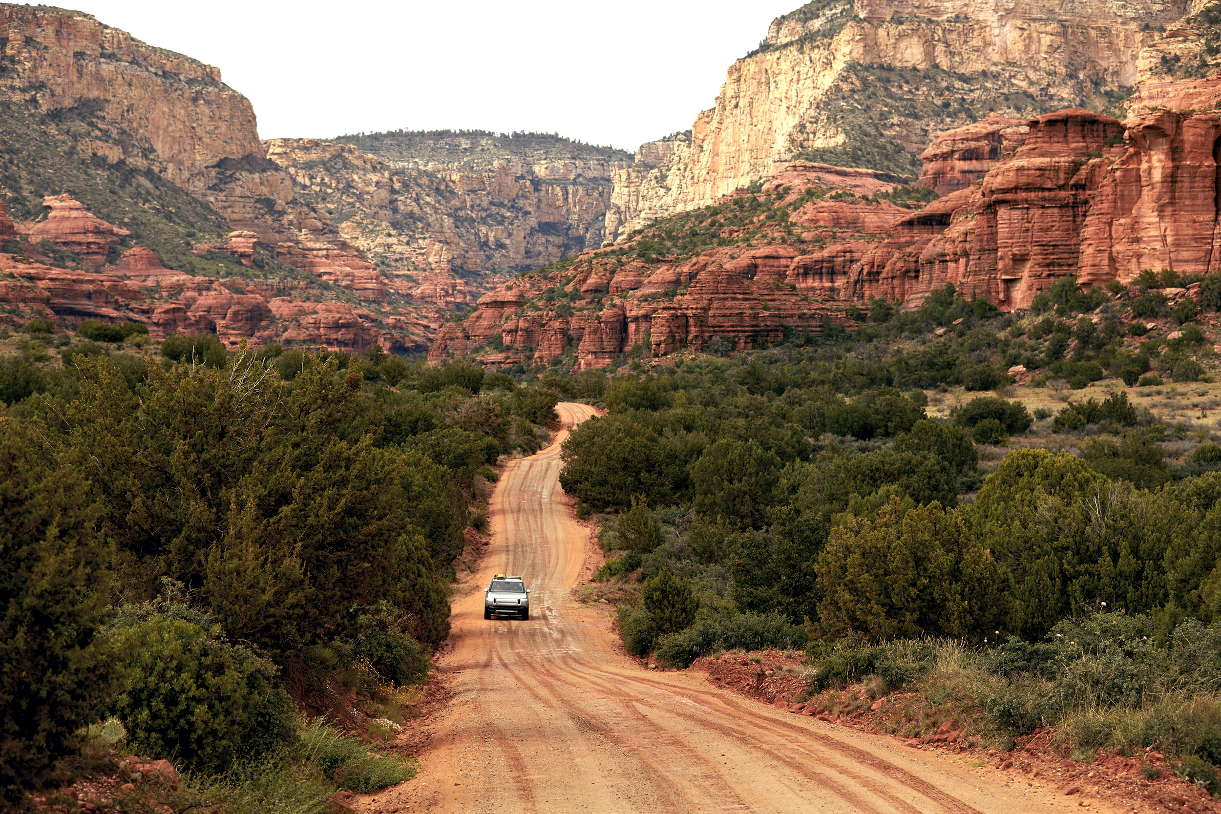Rivian R1T (2021): Electric Pickup