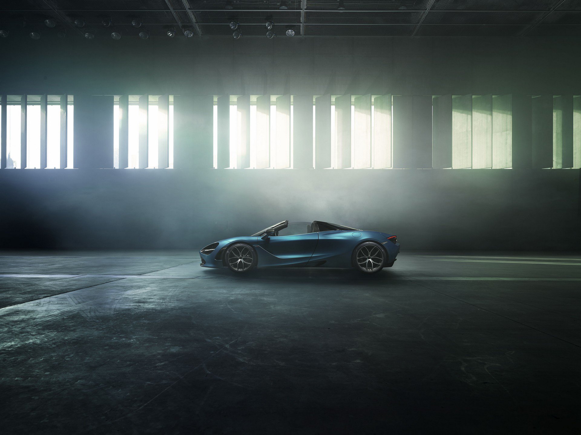 McLaren 720S Spider (2019)