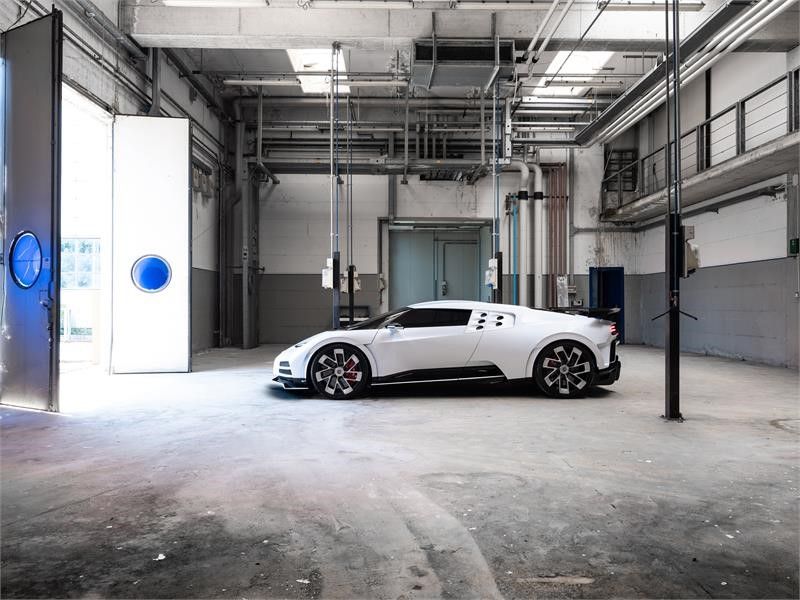 Bugatti Centodieci (2019): EB110 SS Hommage