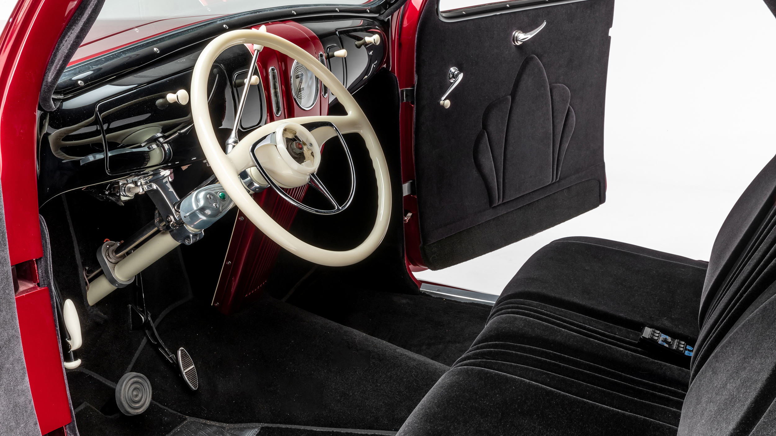 1937 Lincoln Zephyr “Voodoo Priest”