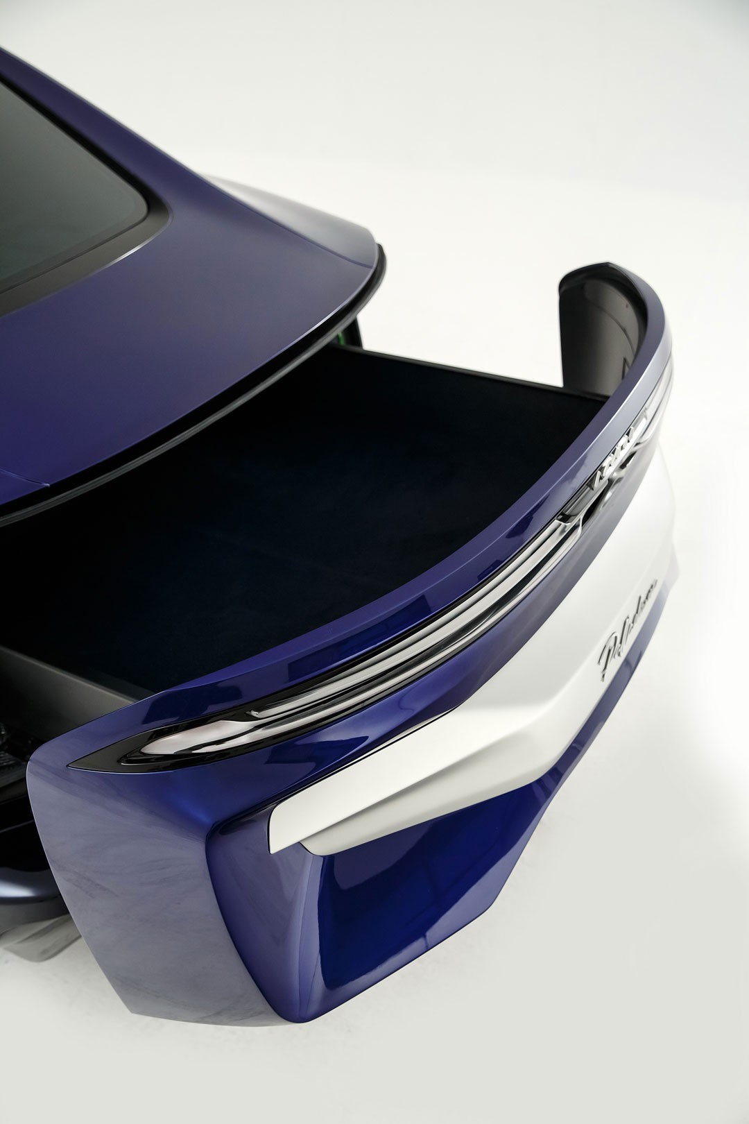 Aznom Palladium by Camal Studio (2020): All-Terrain Luxury Sedan