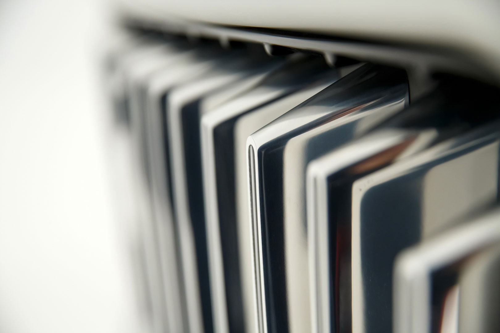 Aznom Palladium by Camal Studio (2020): All-Terrain Luxury Sedan