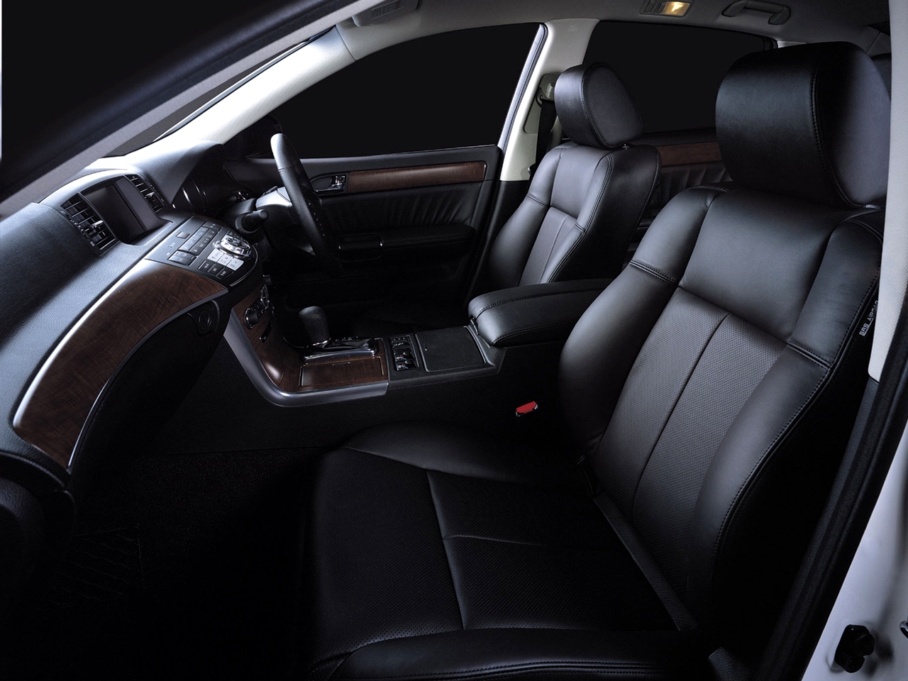 Mitsuoka Galue II (1999)