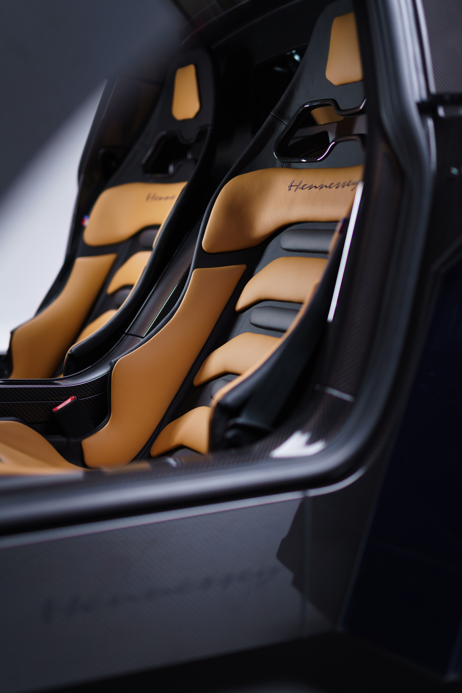 Hennessey Venom F5 (2021) – Interior