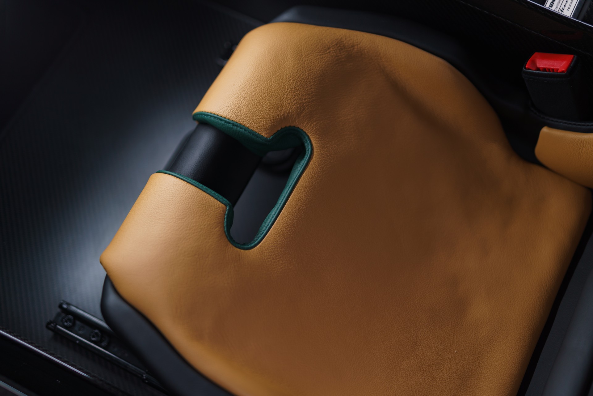 Hennessey Venom F5 (2021) – Interior