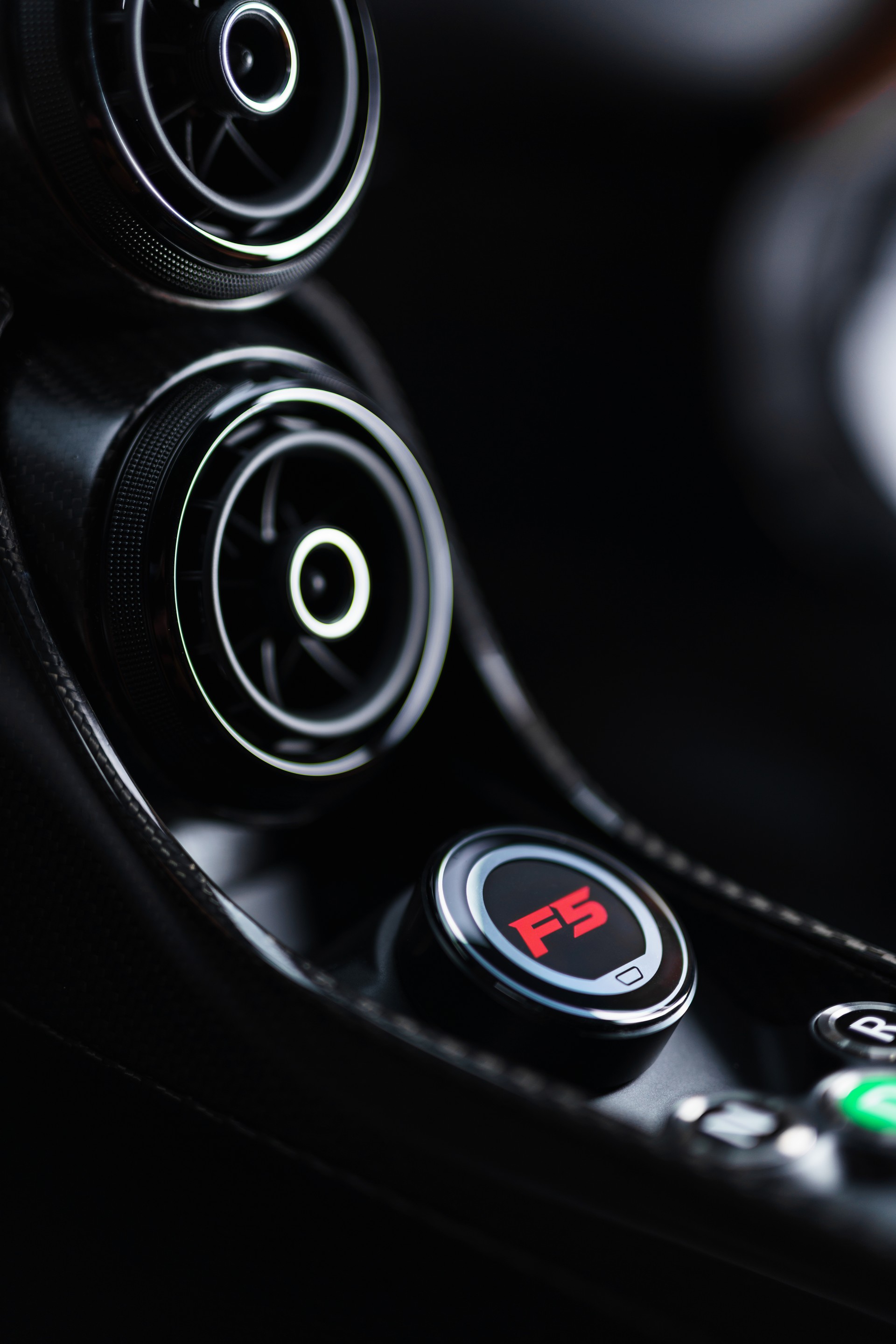 Hennessey Venom F5 (2021) – Interior