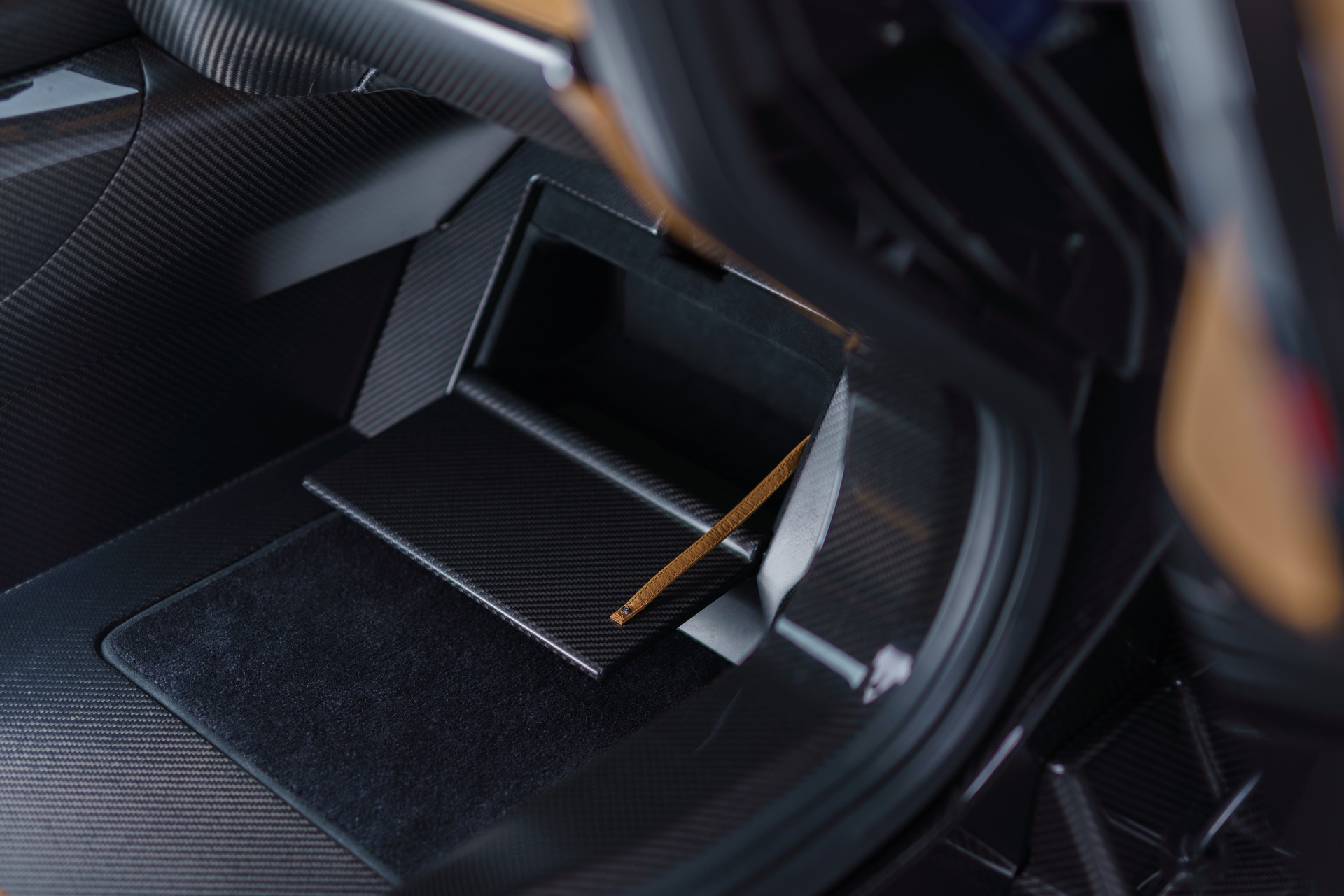 Hennessey Venom F5 (2021) – Interior