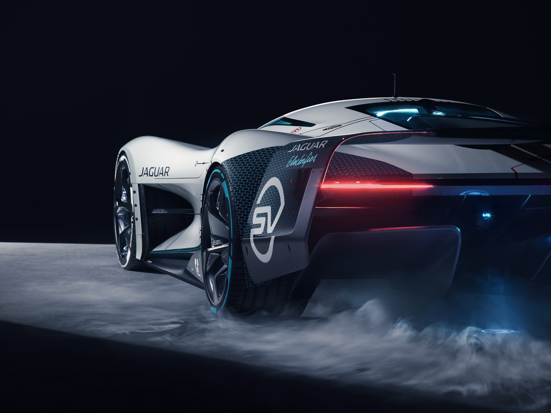 Jaguar Vision Gran Turismo SV (2020)
