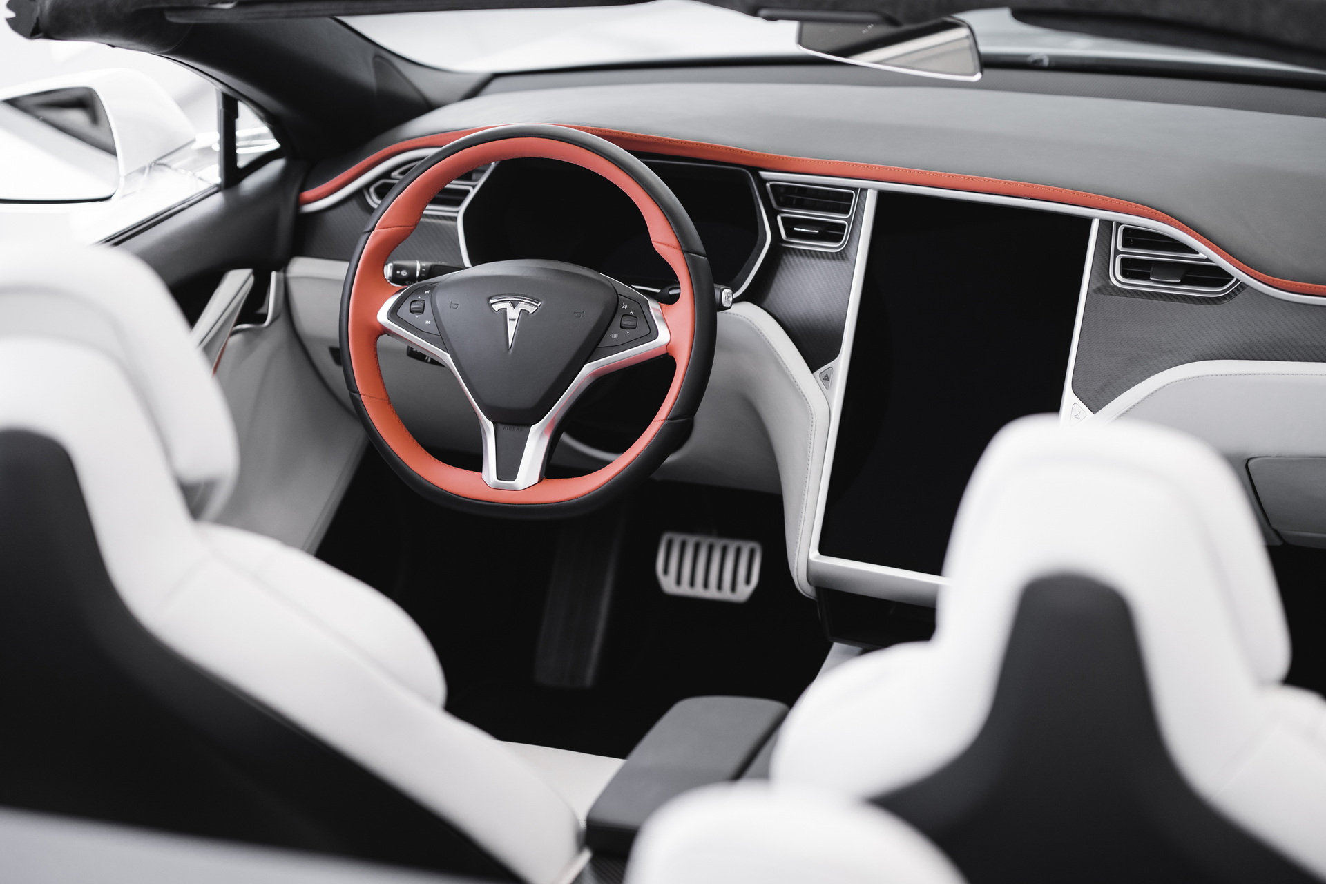 Ares Design Tesla Model S Convertible (2021) – Interior