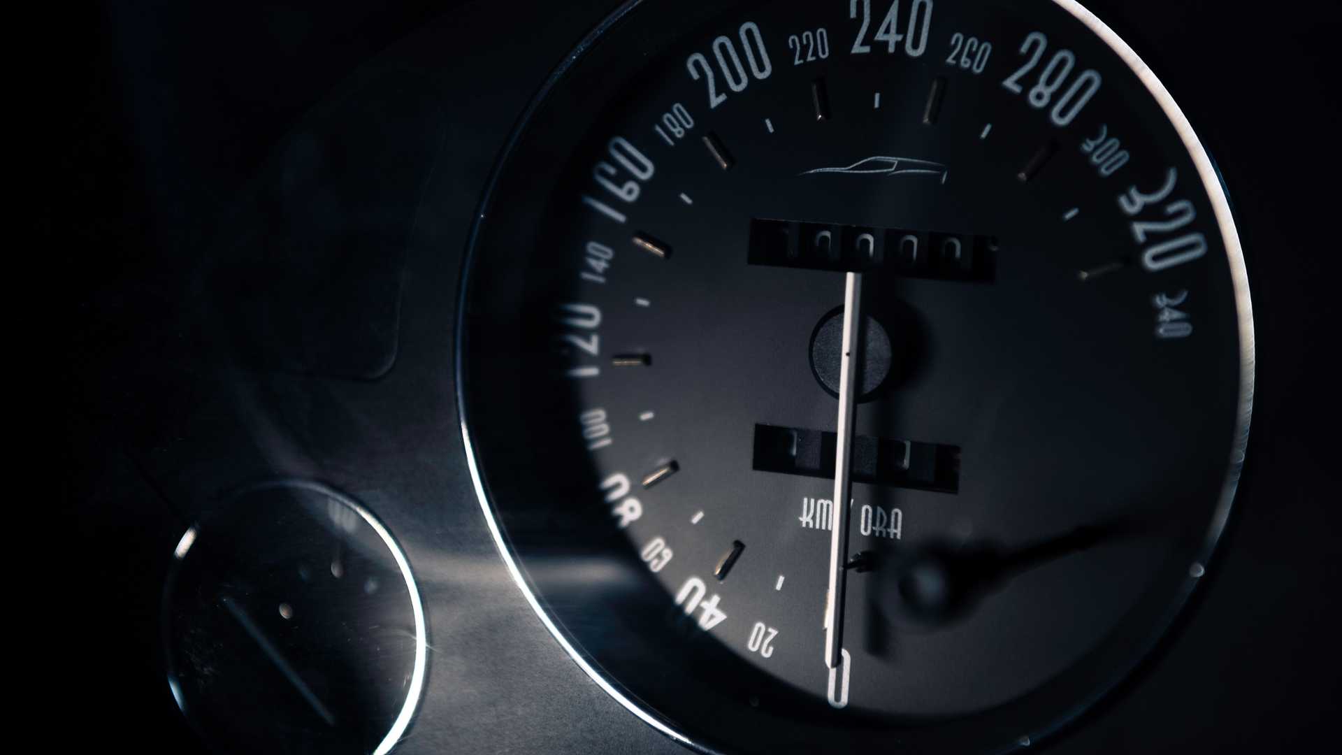 Ferrari Breadvan Homage by Niels van Roij Design – Interior