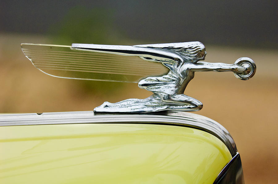 'Goddess of Speed' – Packard Hood Ornament (1940) – Photo: Jill Reger