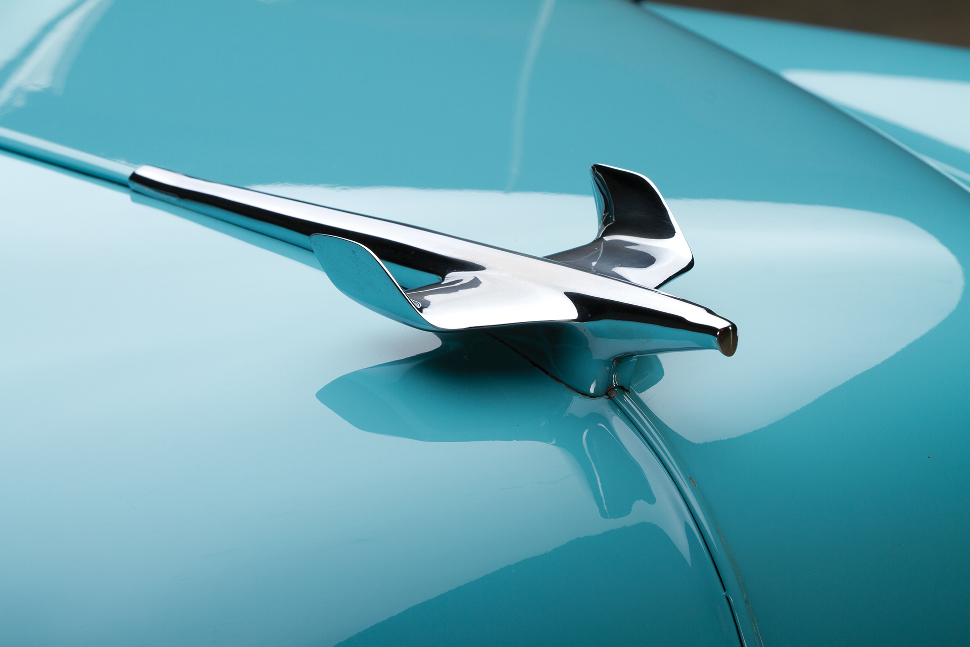 ‘Jet Bird’ – Chevrolet Bel Air Hood Ornament (1954)