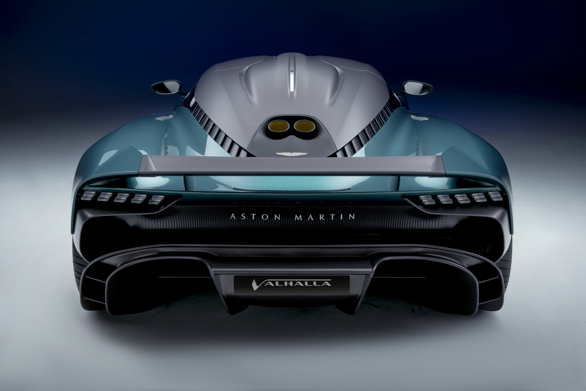 Aston Martin Valhalla (2021)
