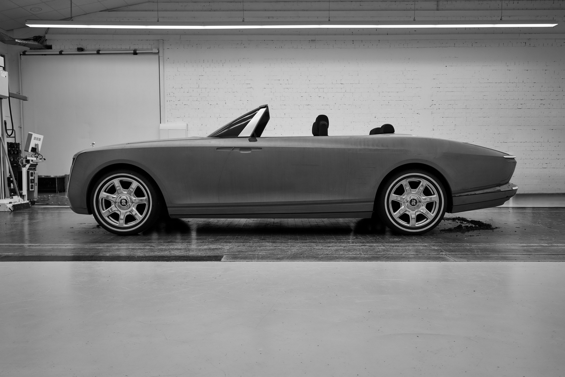 Rolls-Royce Boat Tail (2021)