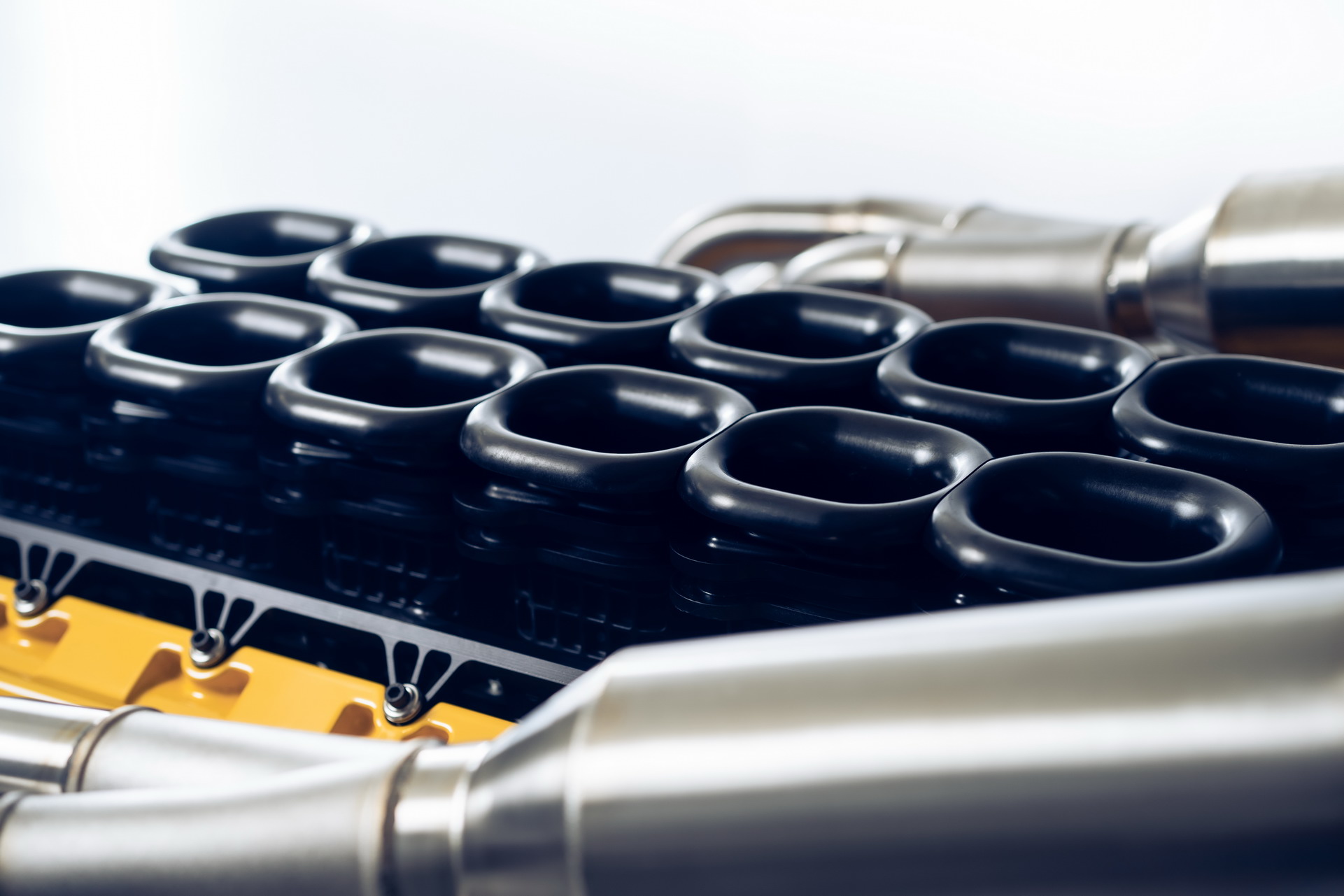 Gordon Murray Automotive T.33 (2024)