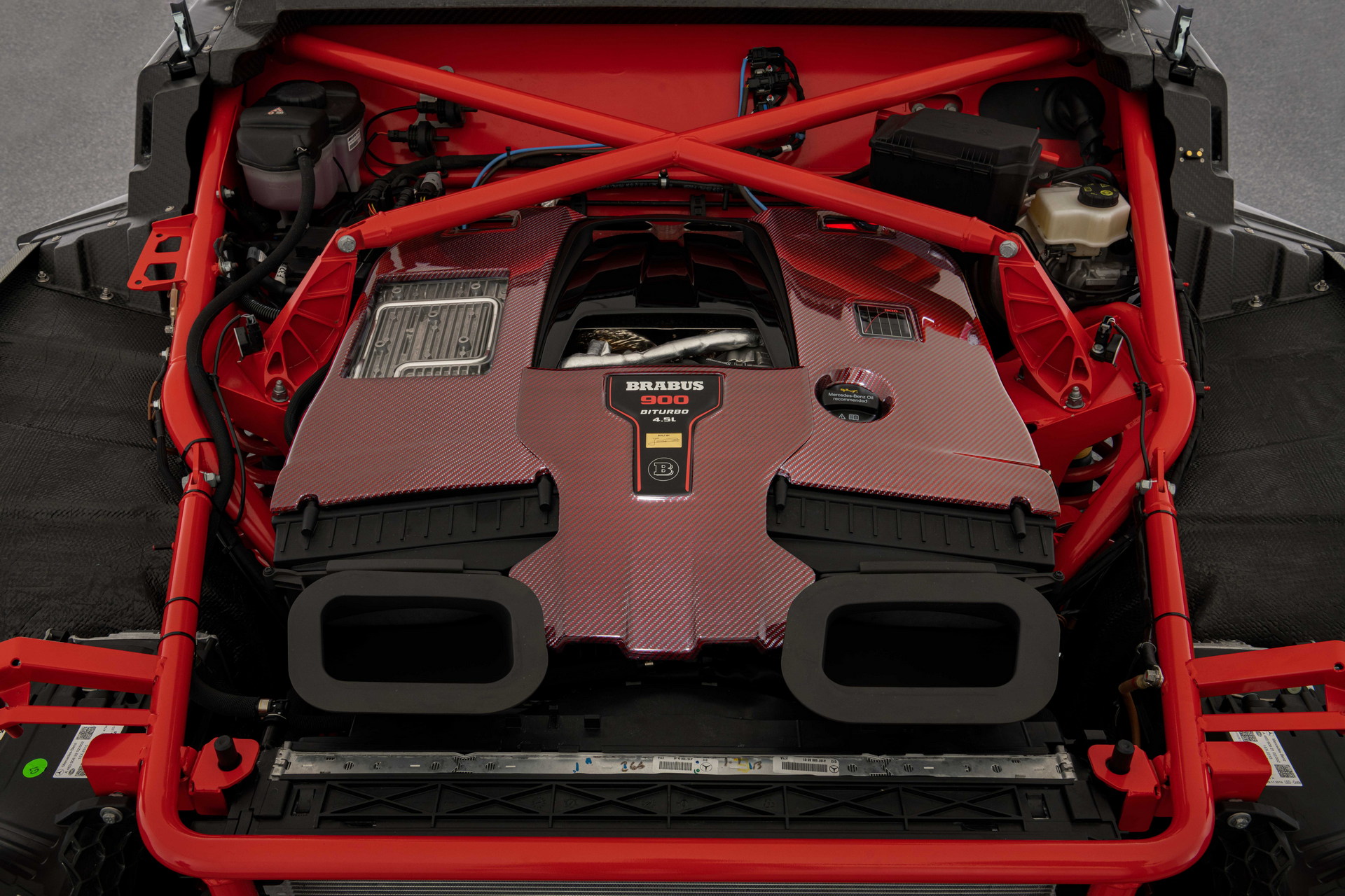 Brabus 900 Crawler (2022): Engine