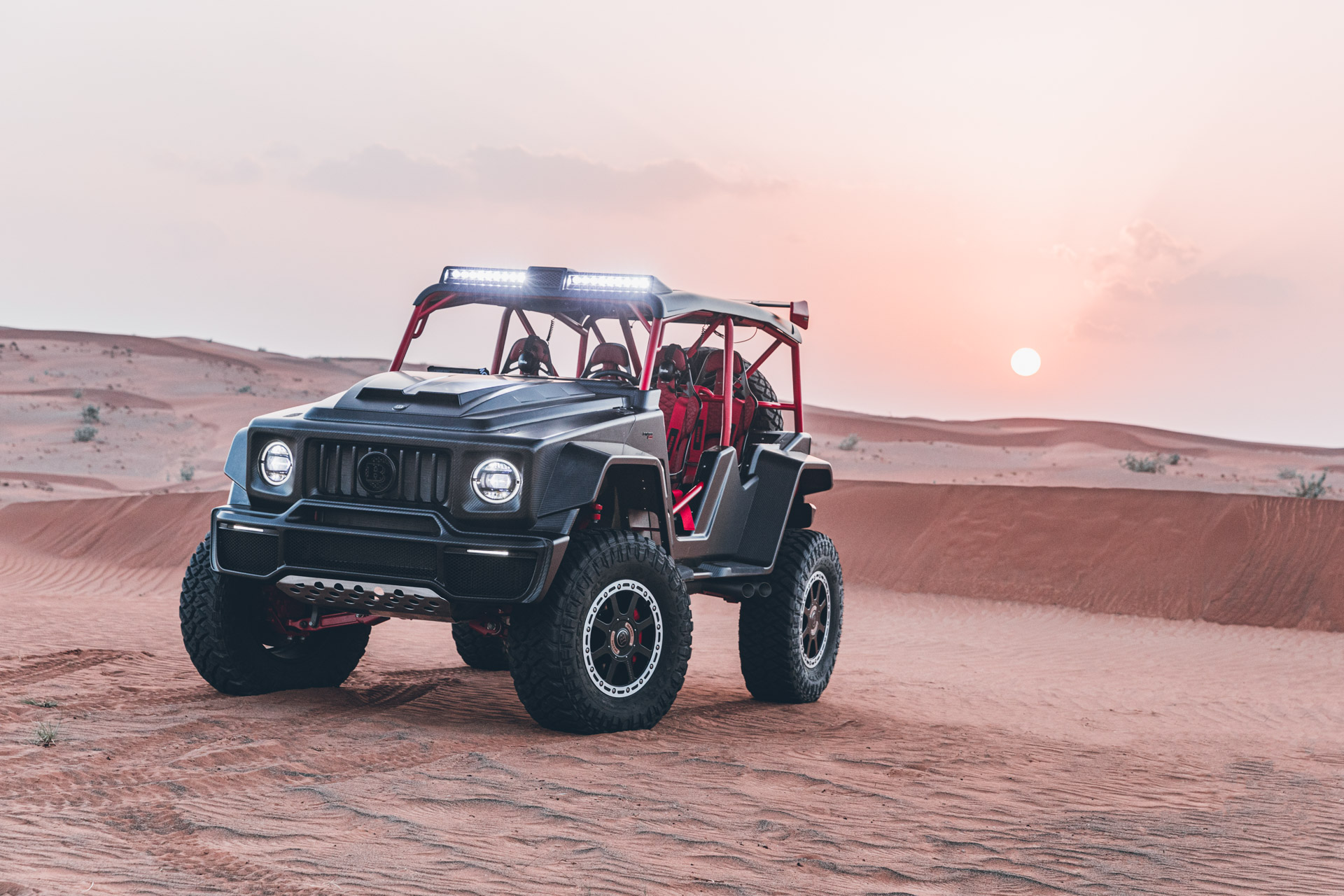 Brabus 900 Crawler (2022): Dune-Bashing Buggy