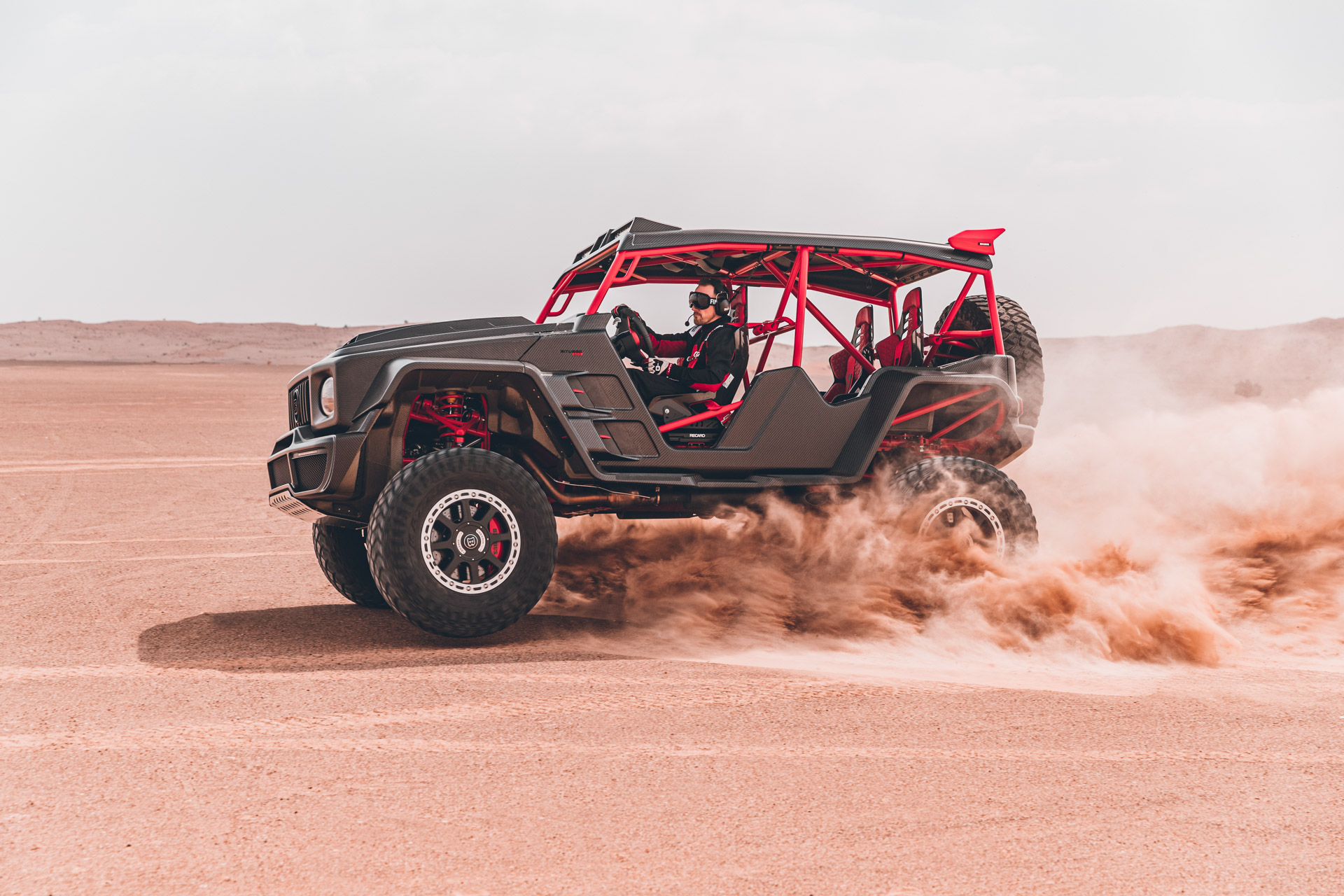 Brabus 900 Crawler (2022): Dune-Bashing Buggy